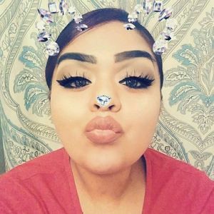 Meet your Posher, Lisa marie